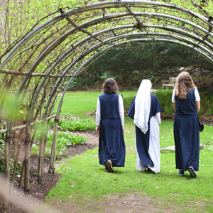 DSC_8697postulants and novice walking